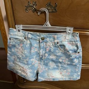 Floral shorts